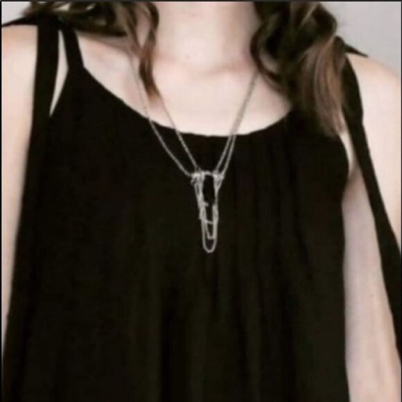 Shoulder Tie Top - Picture 8 of 15